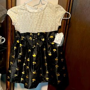 Child’s size 3t dress